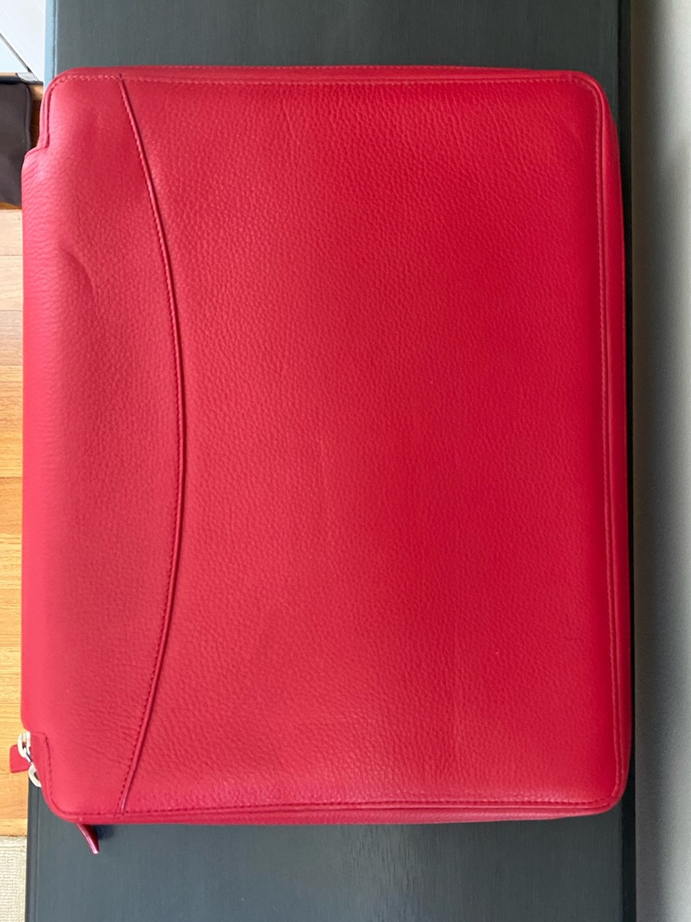 Levenger Pebbled Leather Zipped Folio - Chili Pepper Red